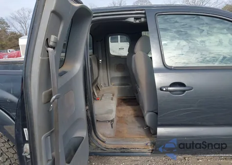 2008 Toyota Tacoma Access Cab z USA, uszkodzony, nr VIN 5TEUU42N58Z575499